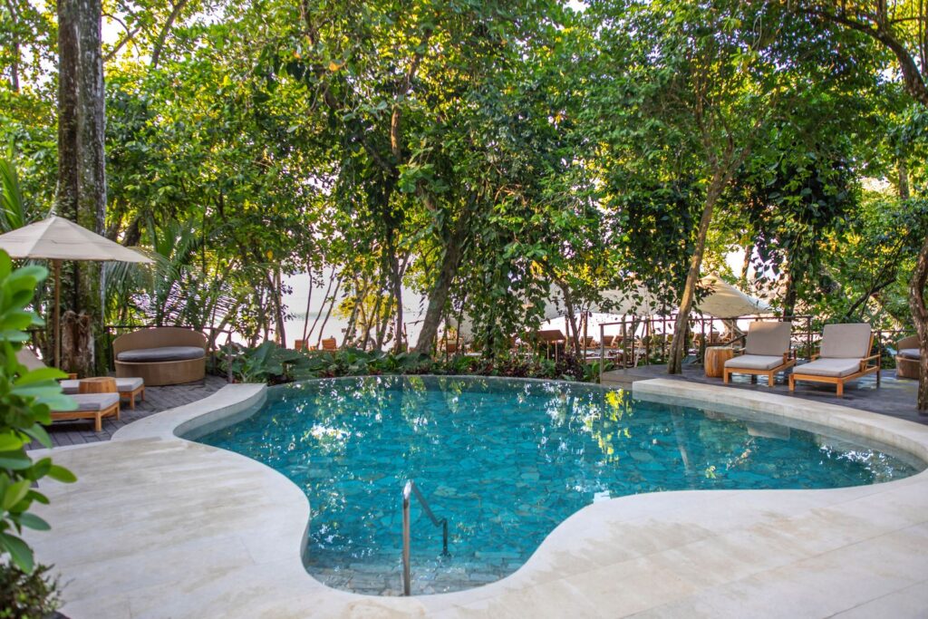 Arenas del Mar Playitas pool