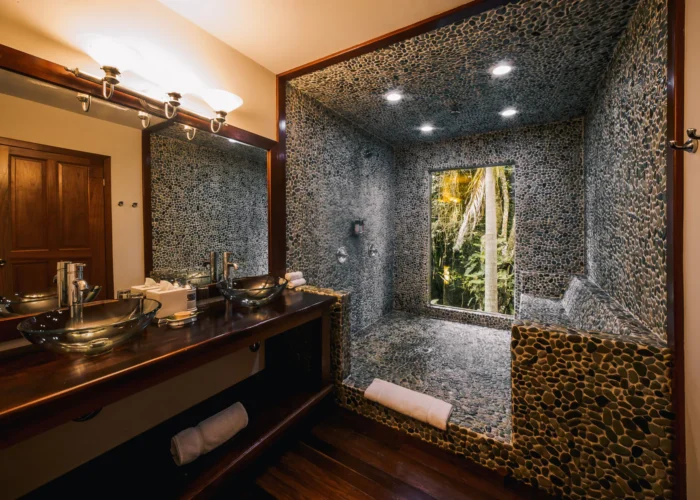 Belize Copal Tree bathroom Belize Copal Tree bathroom