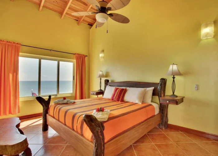 Belize Laru Beya room