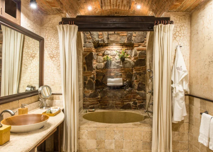 Guatemala Antigua El Convento bathroom Guatemala Antigua El Convento bathroom