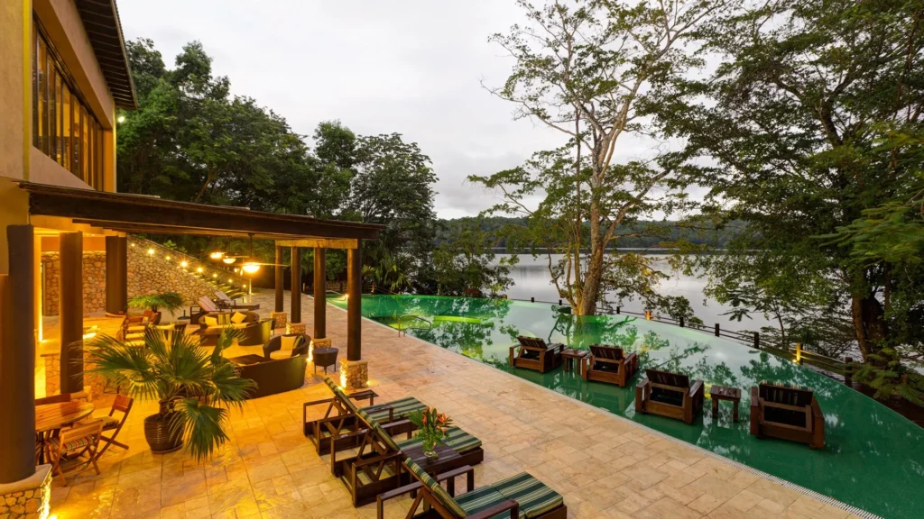 Las Lagunas pool view