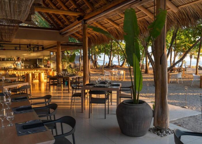 Nantipa Manzu restaurant Santa Teresa Costa Rica
